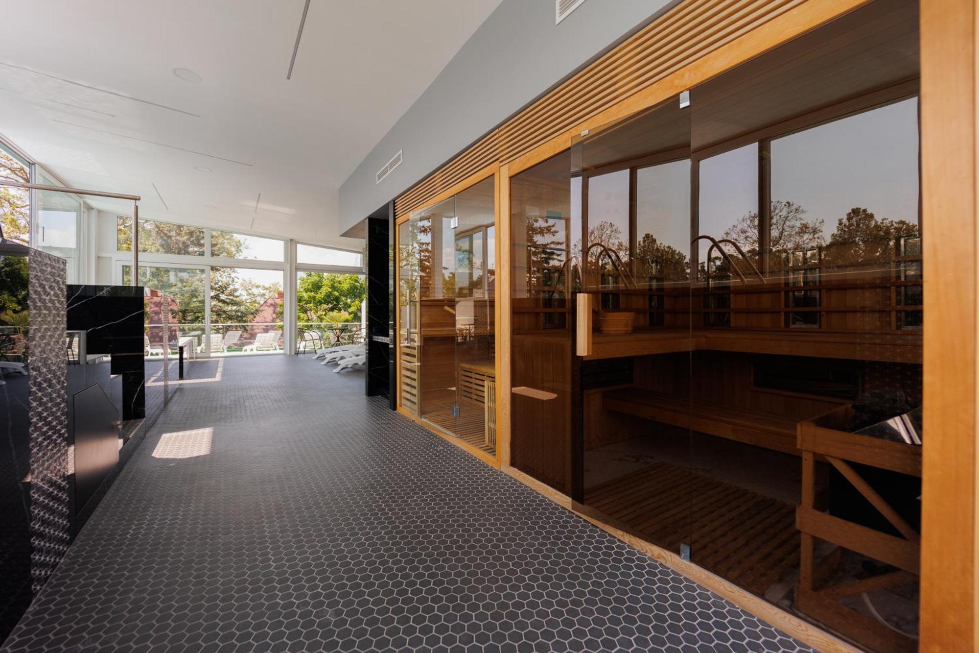 Villa Bauhaus Wellness Apart-Hotel Σίοφοκ Εξωτερικό φωτογραφία